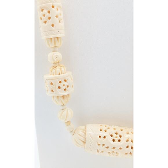 Antique Cream Hand Carved Pierced Bead Barrel Clasp 26" Necklace - Picture 5 of 10